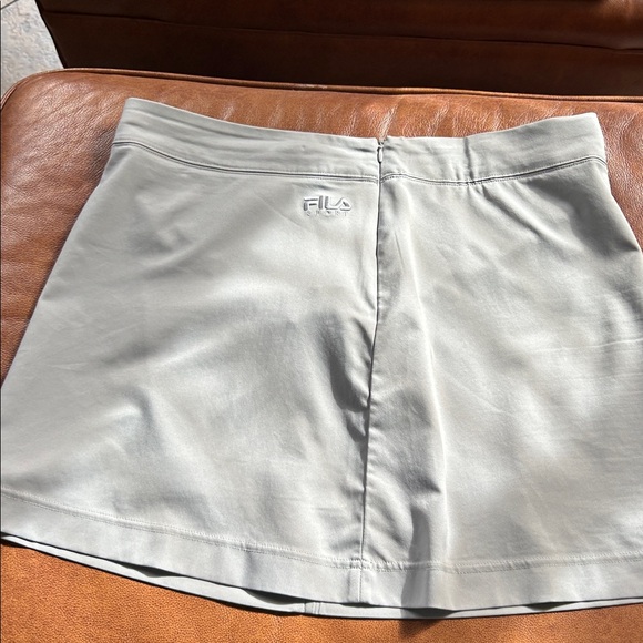 FILA Sport Golf Side Zipper Skort. It is a light Olive Green, Size 14” - Picture 5 of 7